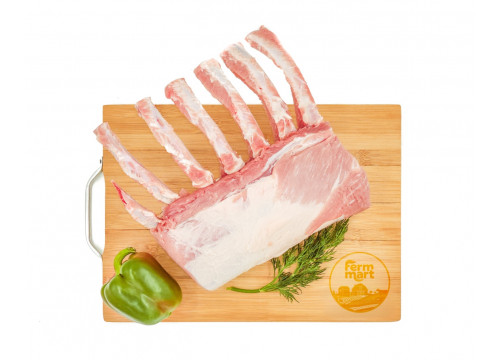 Заказать «Корейка молочной телятины для запекания» за 2990 руб. 1000 г. в Москве